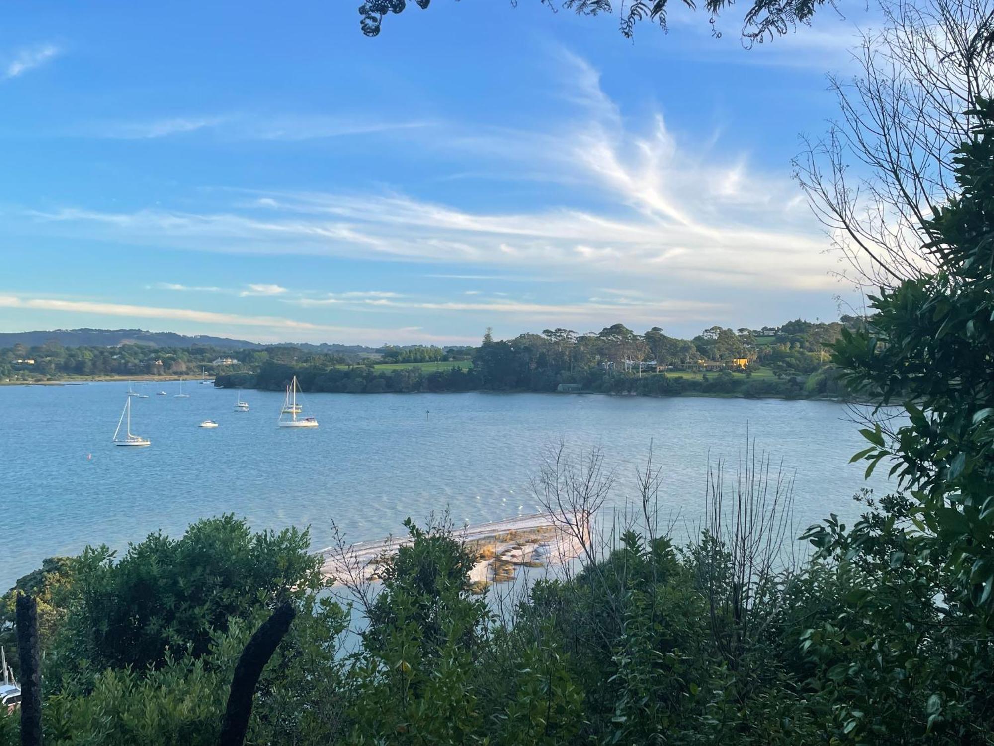 Your Home In Cockle Bay オークランド エクステリア 写真