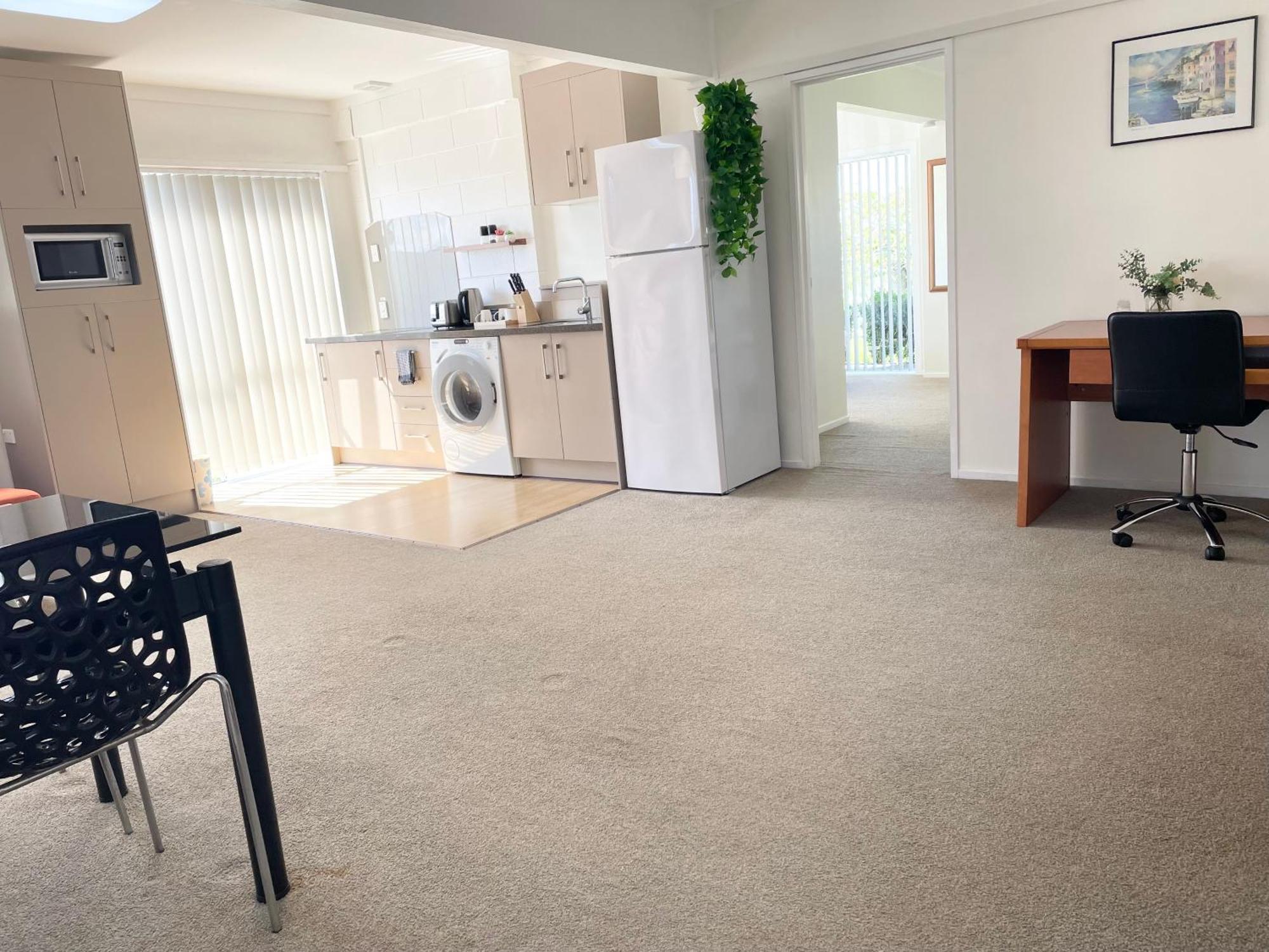 Your Home In Cockle Bay オークランド エクステリア 写真