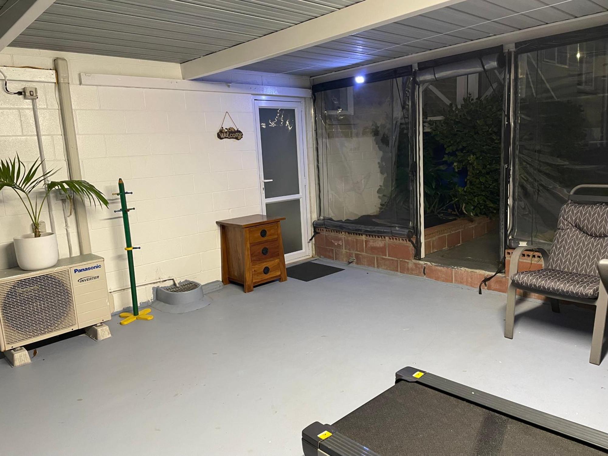 Your Home In Cockle Bay オークランド エクステリア 写真