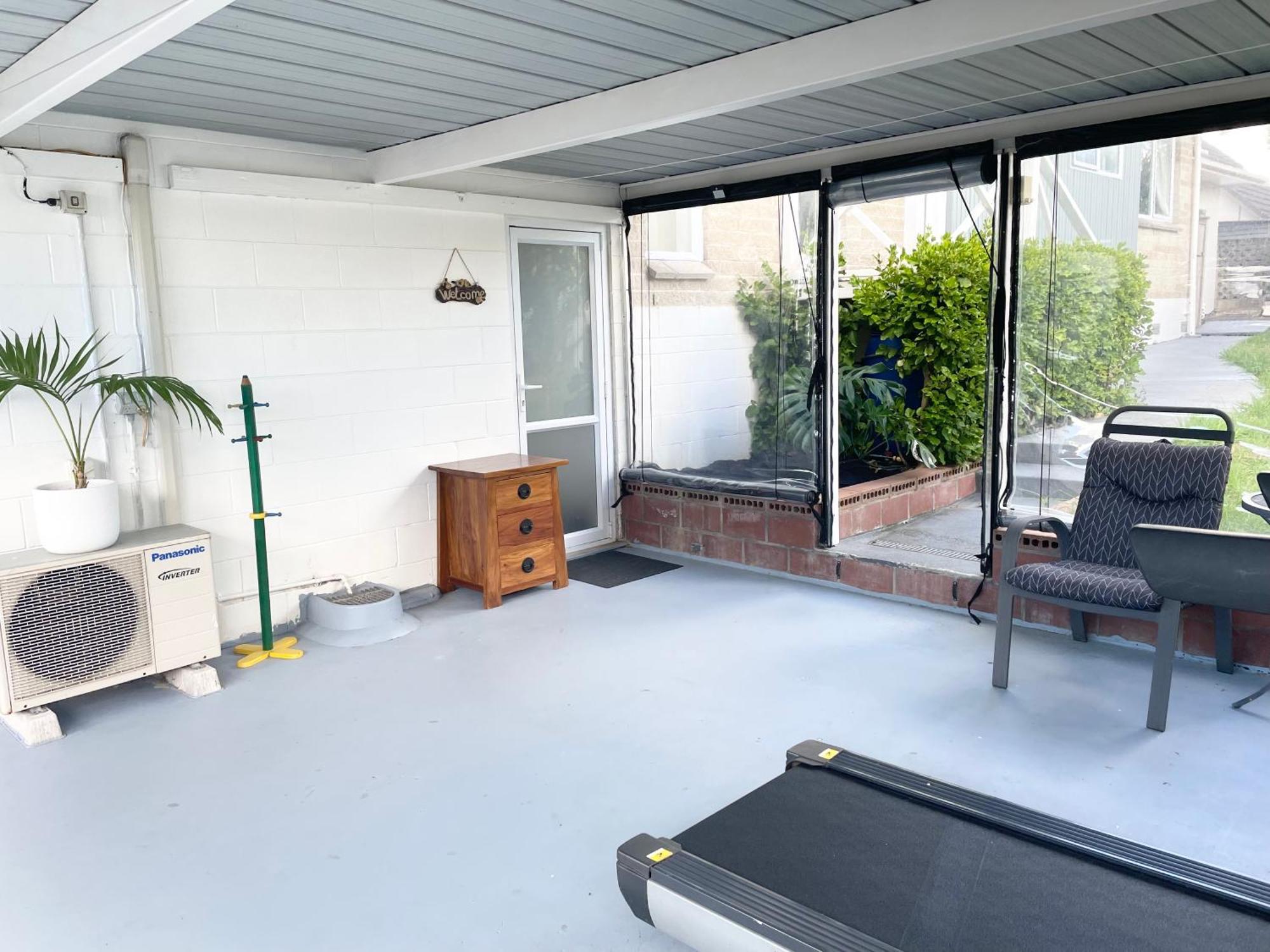 Your Home In Cockle Bay オークランド エクステリア 写真